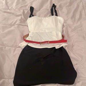 “Tobi” two tone mini dress sz small * LIKE NEW *